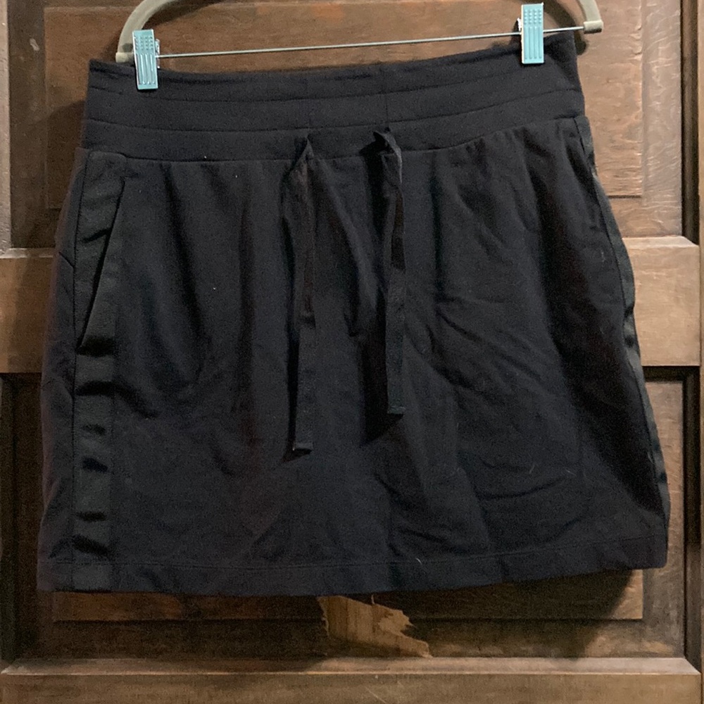 Athleta Skort, EUC (M Tall)